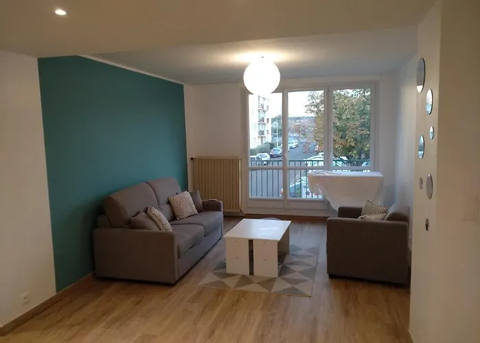 Nouveau! 80m2 Neuf Avec 3 Belles