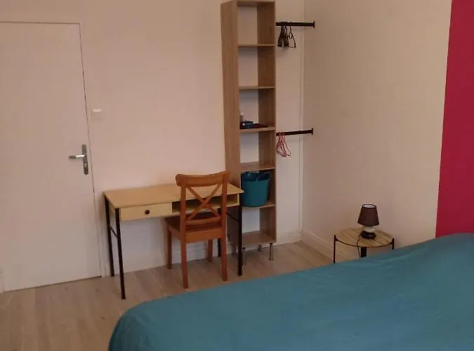 Nouveau! 80m2 Neuf Avec 3 Belles Lägenhet Tours